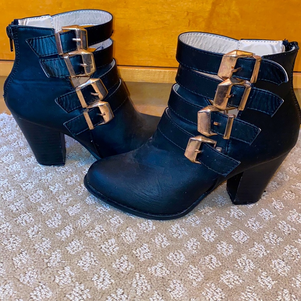 Black Ankle‎ boots